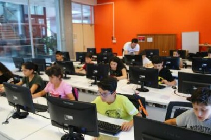 3D Tasarım Eğitimi ile Öğrencileri Buluşturuyoruz