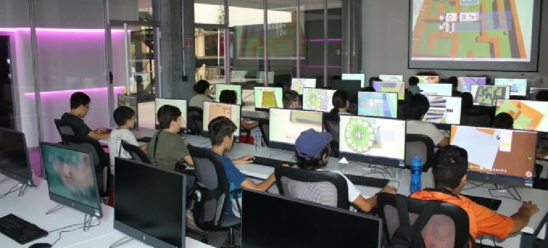 Çocuklar Kodu Game Lab ile Kendi Oyunlarını Oluşturdular