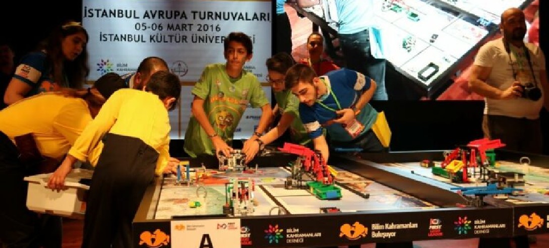 Başakşehir Living Lab First Lego League Yarışmasından Kupa İle Döndü