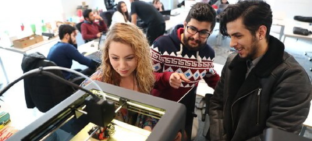 Başakşehir Living Lab’de Hem Tasarladılar Hem Ürettiler