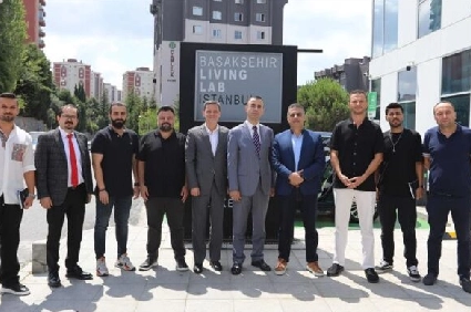 Başakşehir Living Lab, Gana Yatırım Grubu Ve TÜYAFED İş Birliği Görüşmelerine Ev Sahipliği Yaptı.