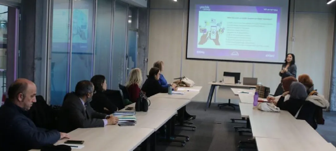 Bu Eğitimle Sosyal Bir Girişimci Olduk.