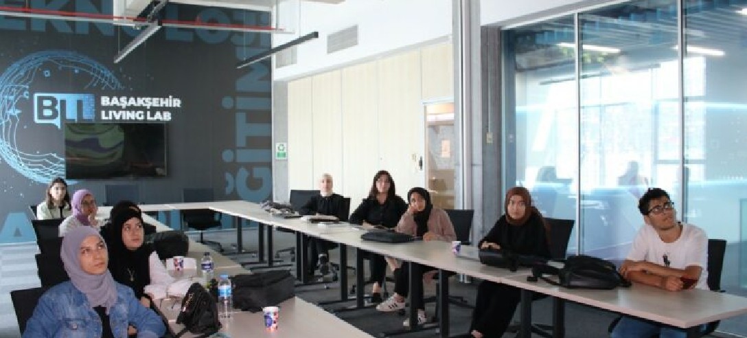 Dijital Sanat Yapmak İçin NFT Kullandık.