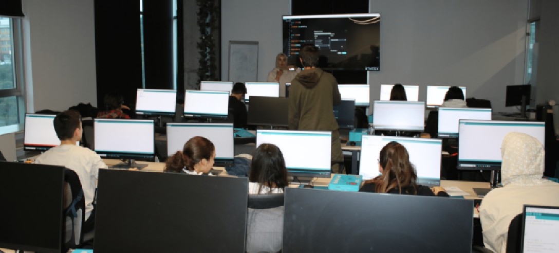 Geleceğin Teknolojilerini Anlamak İçin RED-KİT ile İlk Adım Attık.