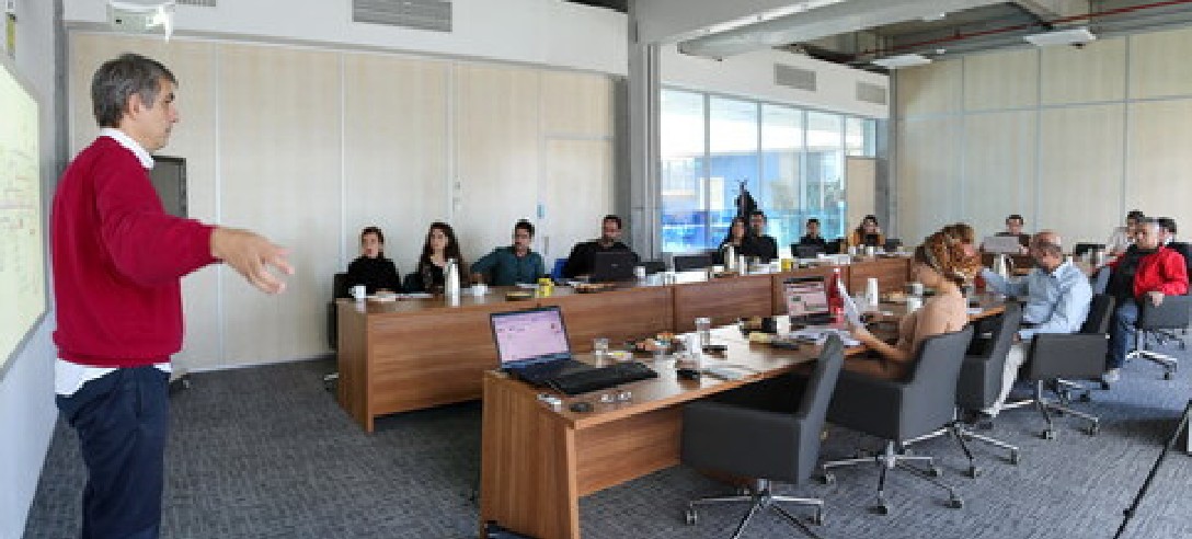 Burçin Orhon ile Dijital Pazarlama Eğitimi