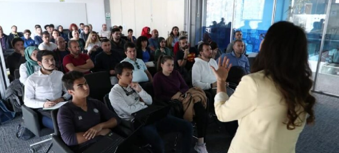 Başakşehir Living Lab’da Yapay Zekâ Konuşuldu